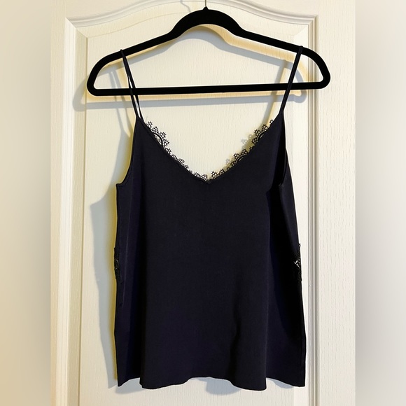 NWT 🌟 Elegant lace Top - Picture 5 of 5